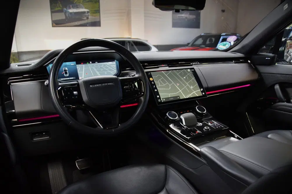 Land Rover Range Rover Sport 3.0 P440e Dynamic SE Navi uit 2023, foto 3