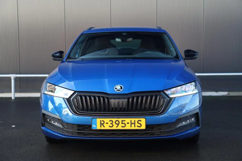 Skoda Octavia 1.0 TSI 110pk Sport Business Stoelverwar uit 2022, foto 7