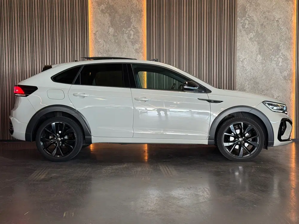 Volkswagen Taigo 1.0 TSI R-Line DSG Pano IQ Camera uit 2022, foto 11