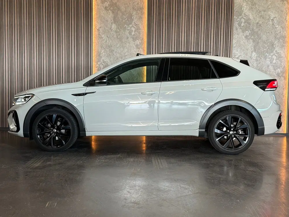Volkswagen Taigo 1.0 TSI R-Line DSG Pano IQ Camera uit 2022, foto 12