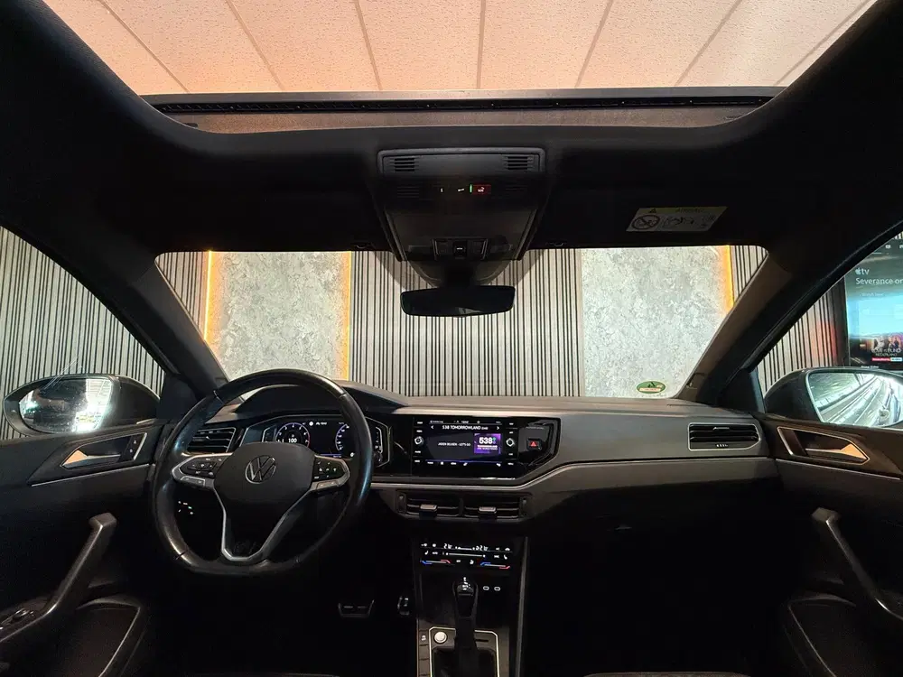 Volkswagen Taigo 1.0 TSI R-Line DSG Pano IQ Camera uit 2022, foto 14
