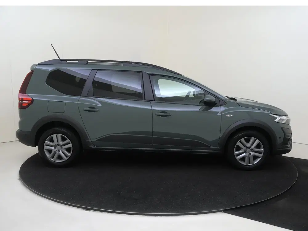 Dacia Jogger 1.0 TCe 110 Expression 5p. uit 2023, foto 9