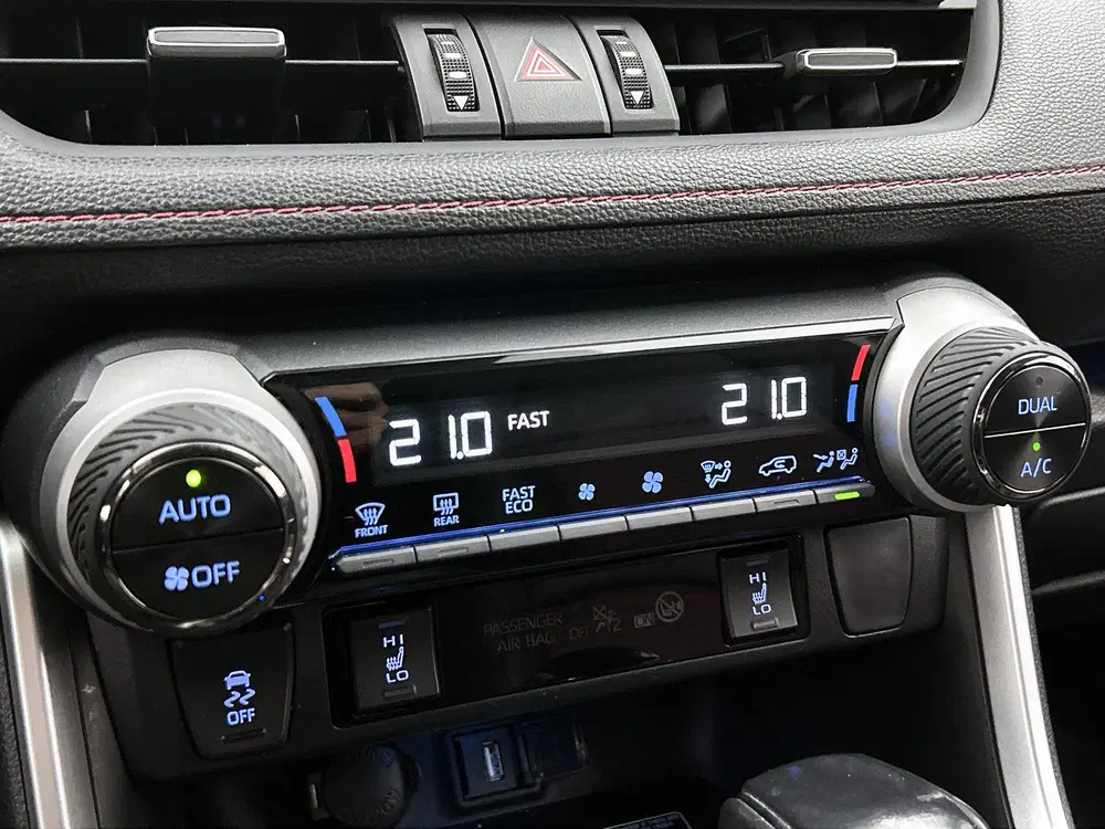 Toyota RAV 4 2.5 Plug-in Hybrid AWD Style uit 2022, foto 14