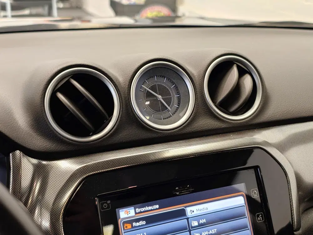 Suzuki Vitara 1.4 Boosterjet AllGrip Stijl Camera Navi C uit 2019, foto 14