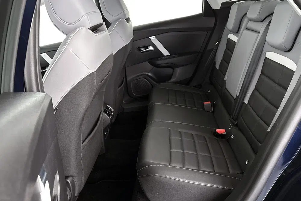 Citroën C4 Citroen C4 1.2 Hybrid 145pk Max Stoelverwa uit 2026, foto 8