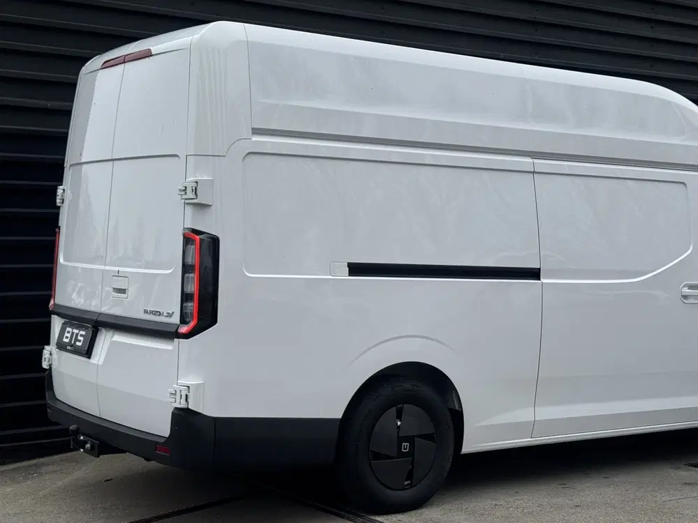 Farizon SV L3H3 106 kWh 270 Graden deuren Trekhaak 22 uit 2026, foto 11
