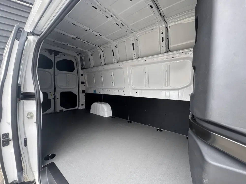 Farizon SV L3H3 106 kWh 270 Graden deuren Trekhaak 22 uit 2026, foto 8