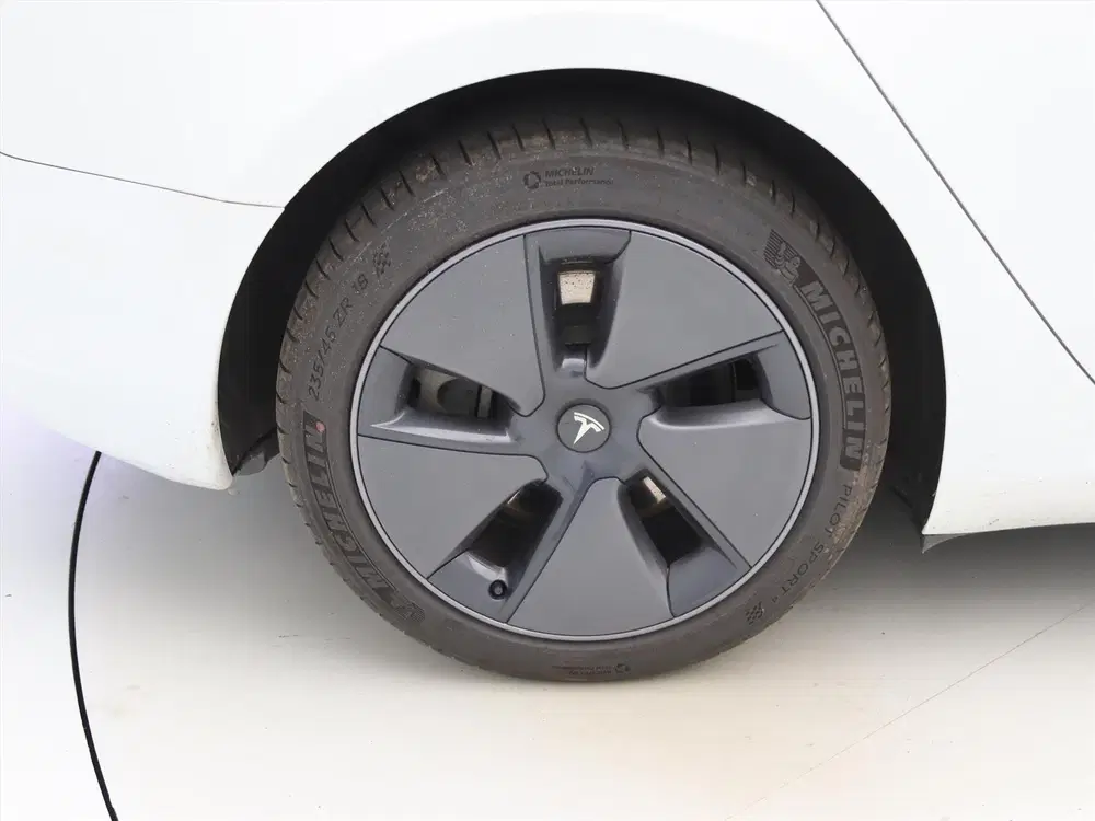 Tesla Model 3 Standard RWD Plus UPGRADE 95% SoH [ LFP-AC uit 2023, foto 11