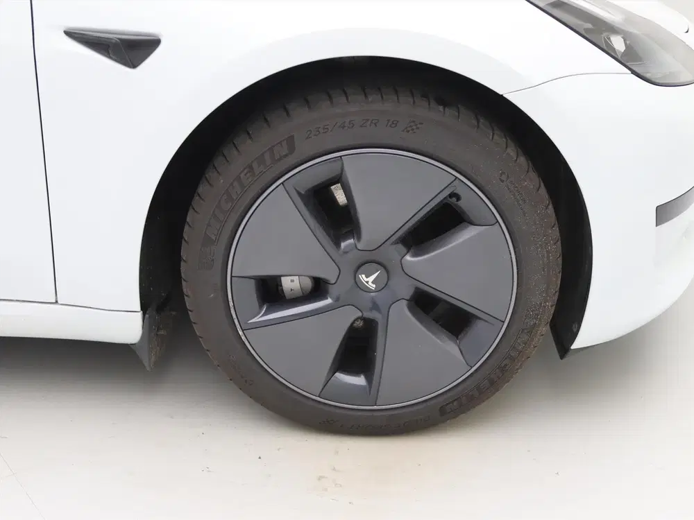 Tesla Model 3 Standard RWD Plus UPGRADE 95% SoH [ LFP-AC uit 2023, foto 12