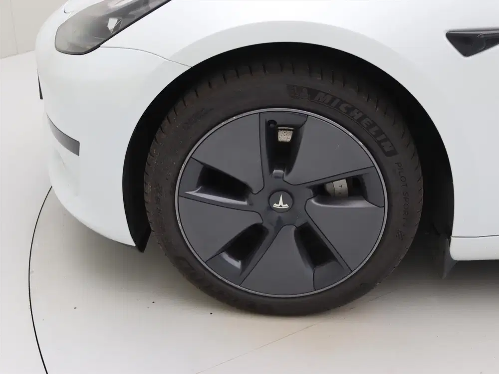 Tesla Model 3 Standard RWD Plus UPGRADE 95% SoH [ LFP-AC uit 2023, foto 14