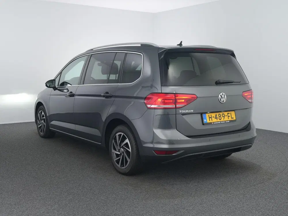 Volkswagen Touran 1.5 TSI Highline Business R 7p uit 2019, foto 10