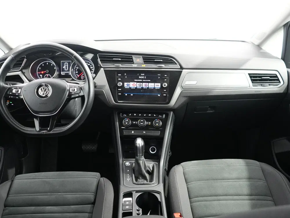 Volkswagen Touran 1.5 TSI Highline Business R 7p uit 2019, foto 11
