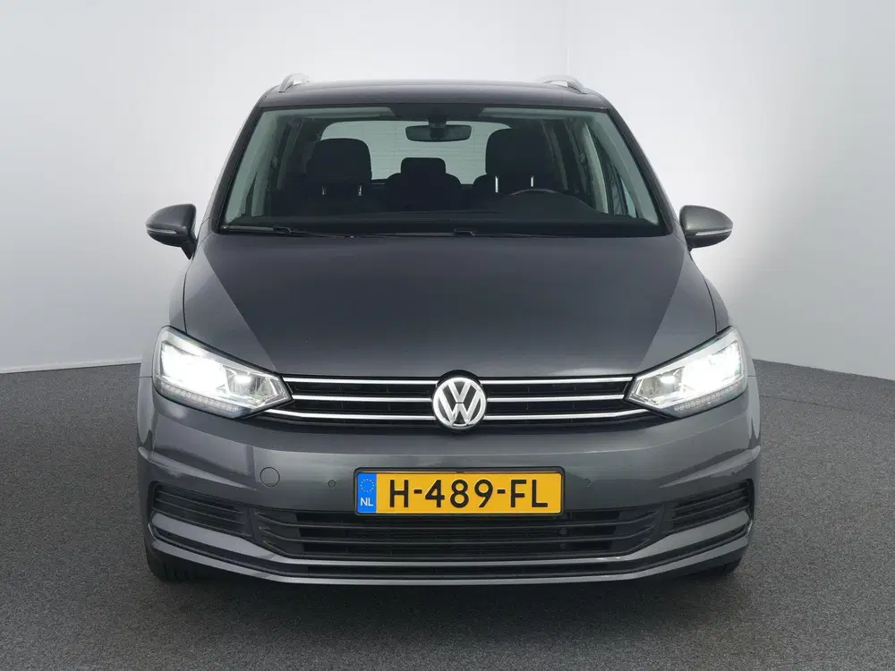 Volkswagen Touran 1.5 TSI Highline Business R 7p uit 2019, foto 5
