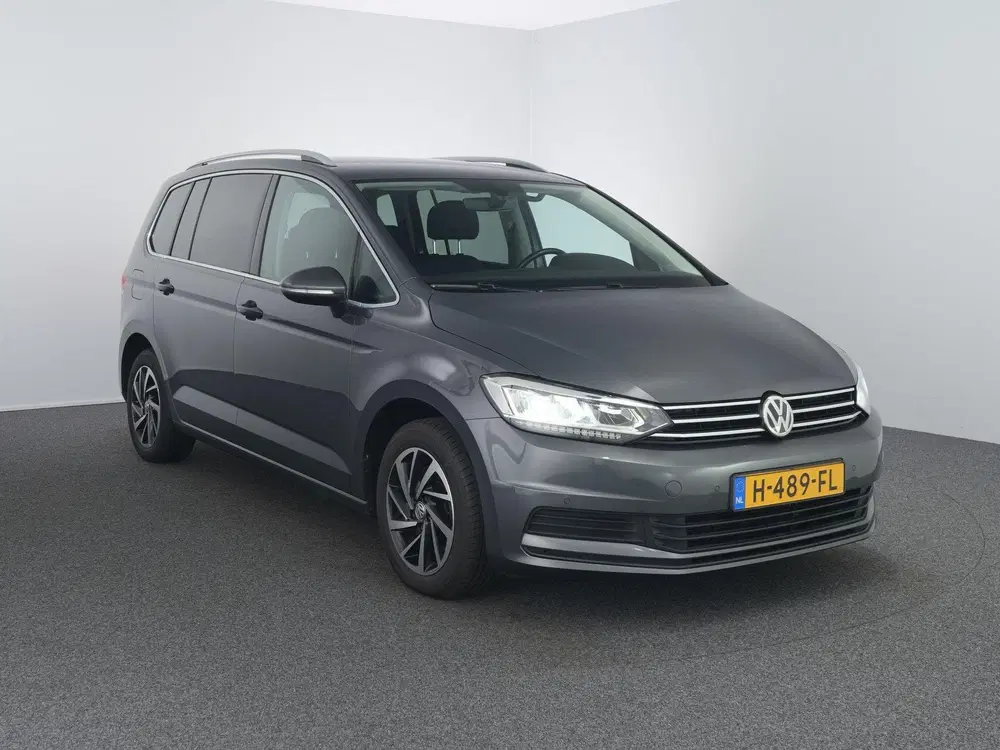 Volkswagen Touran 1.5 TSI Highline Business R 7p uit 2019, foto 9