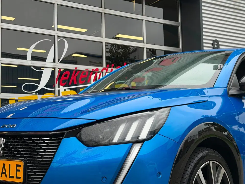 Peugeot 208 1.2 PureTech GT Pack uit 2021, foto 14