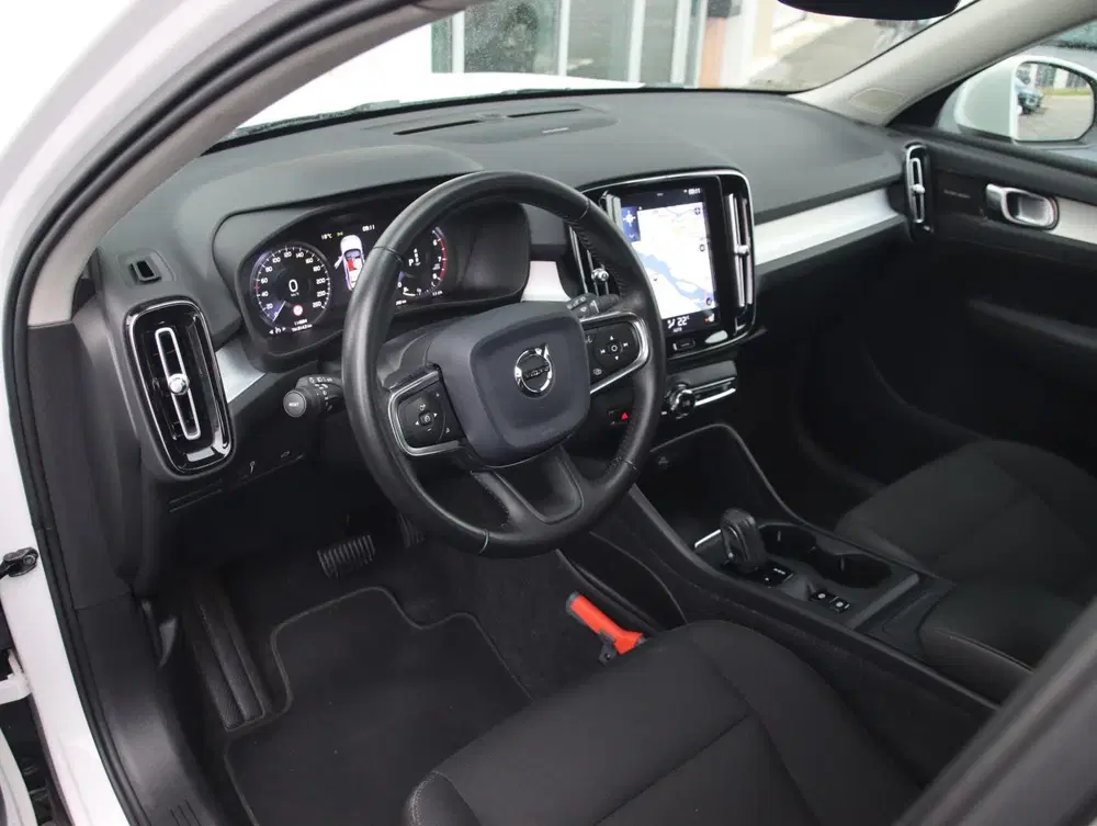 Volvo XC40 1.5 T3 Momentum Pro uit 2019, foto 3