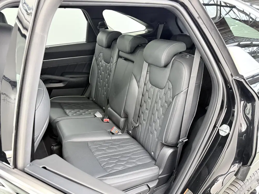 Kia Sorento 1.6 T-GDI Plug-in Hybrid 4WD ExecutiveLine uit 2024, foto 11