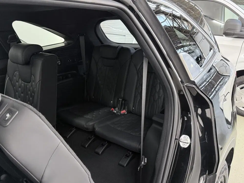 Kia Sorento 1.6 T-GDI Plug-in Hybrid 4WD ExecutiveLine uit 2024, foto 12