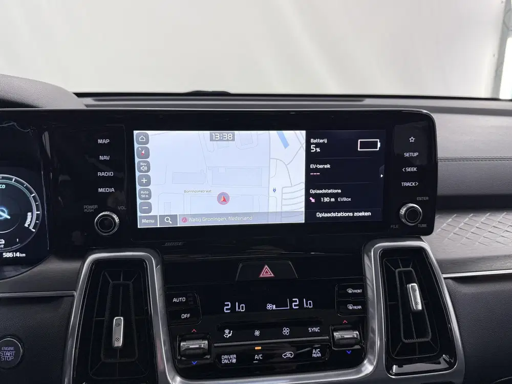 Kia Sorento 1.6 T-GDI Plug-in Hybrid 4WD ExecutiveLine uit 2024, foto 14