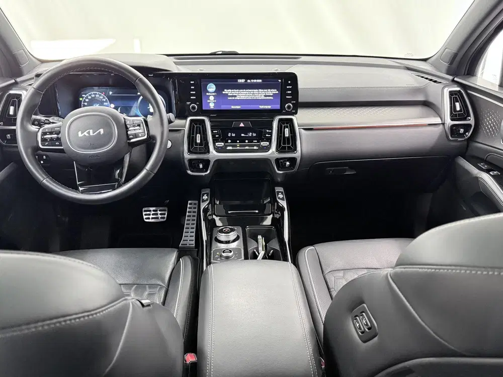 Kia Sorento 1.6 T-GDI Plug-in Hybrid 4WD ExecutiveLine uit 2024, foto 8