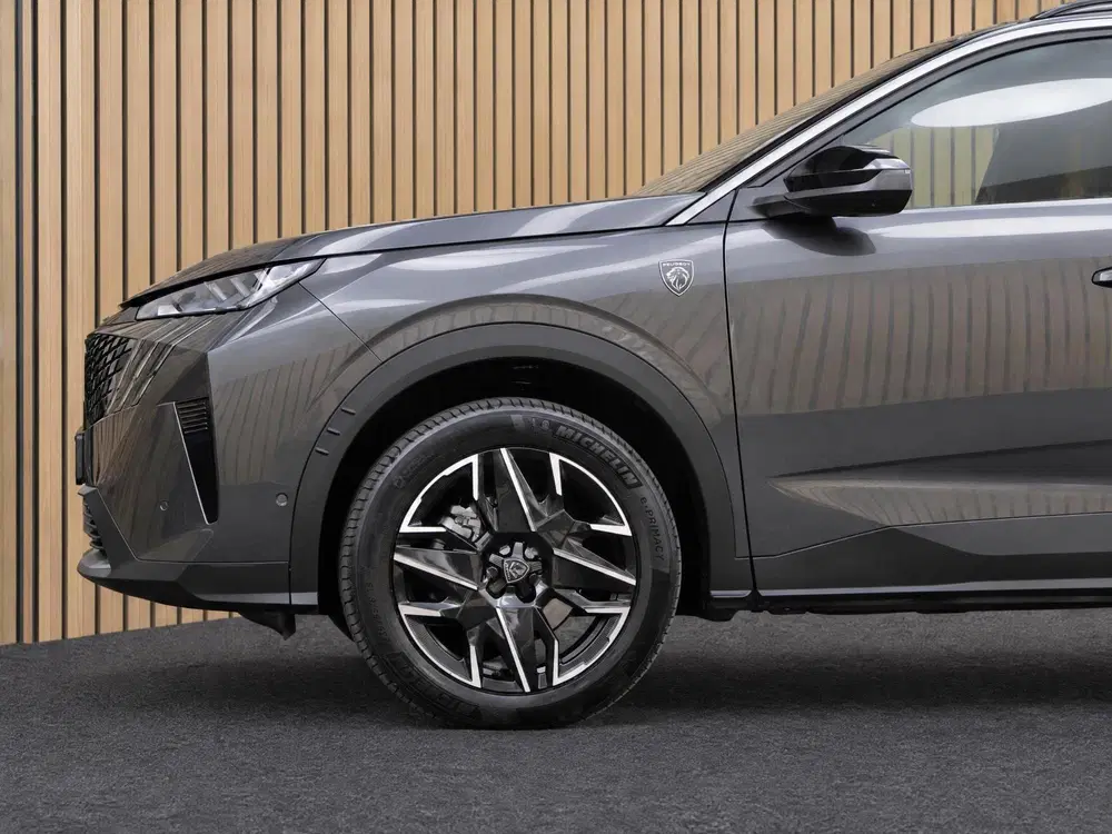 Peugeot 5008 1.2 Hybrid 136 GT 7p Automaat uit 2025, foto 12