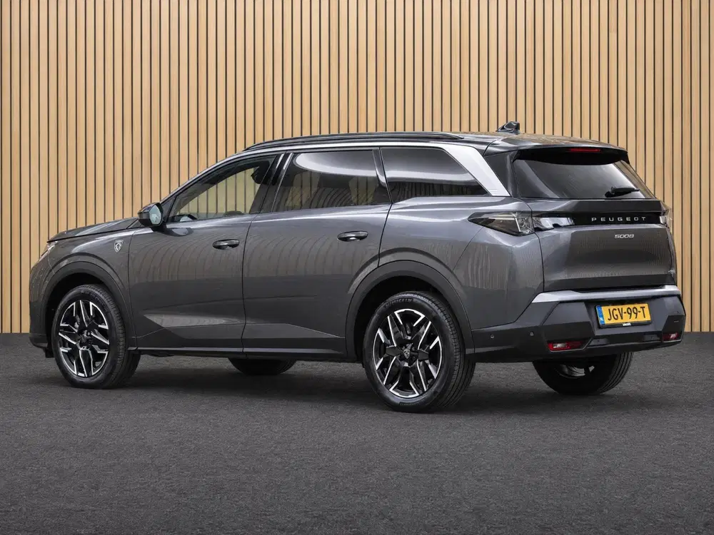 Peugeot 5008 1.2 Hybrid 136 GT 7p Automaat uit 2025, foto 2