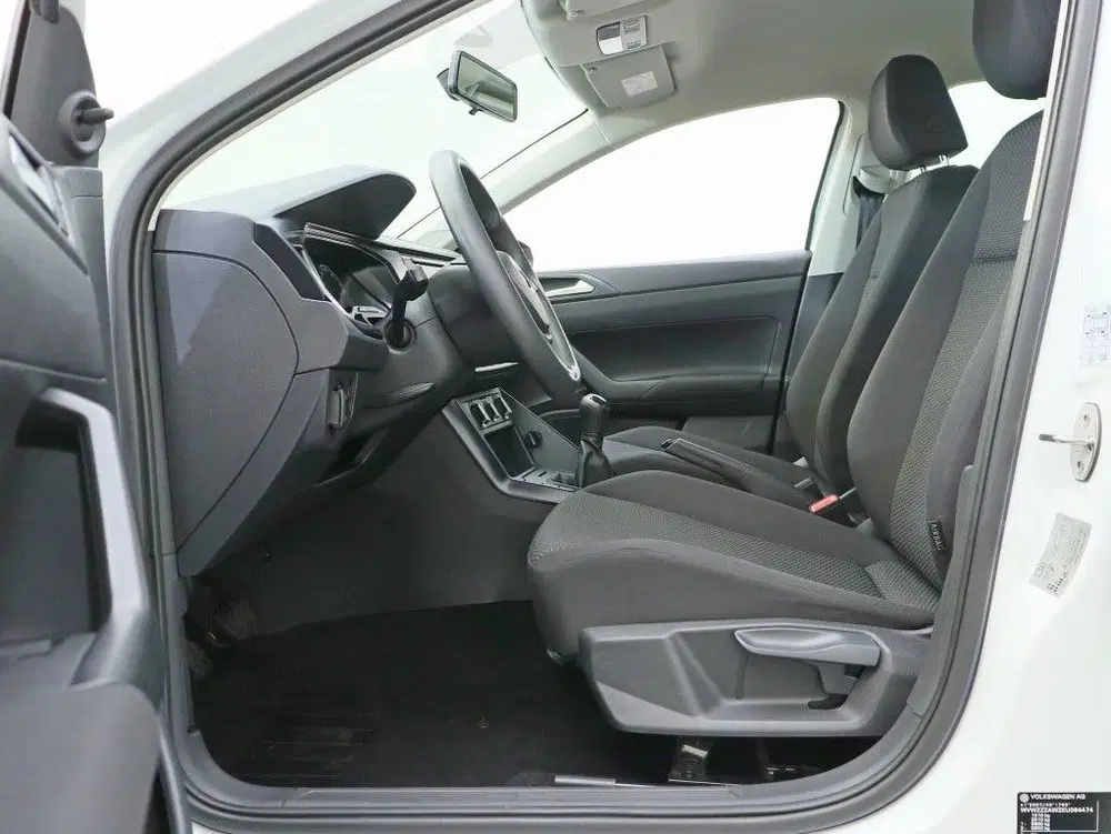 Volkswagen Polo 1.0 TSI Life uit 2019, foto 14