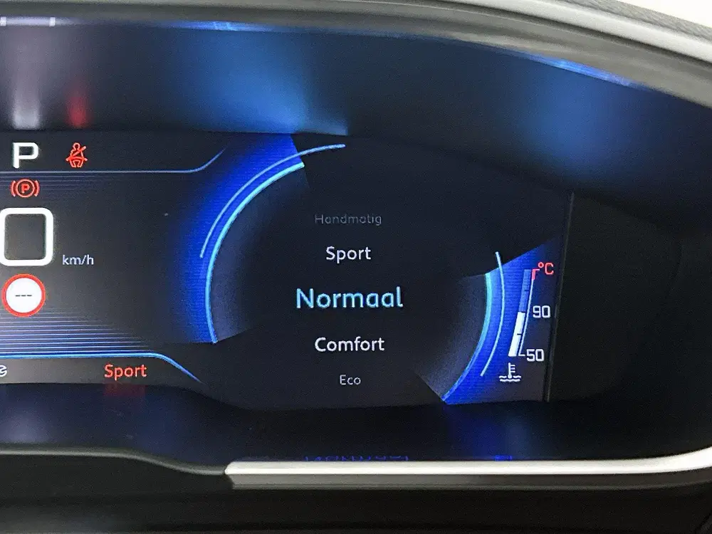 Peugeot 508 1.6 PureTech First Edition uit 2019, foto 12