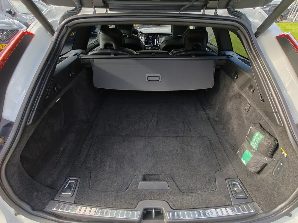 Volvo V90 T4 210PK Business Sport uit 2019, foto 13