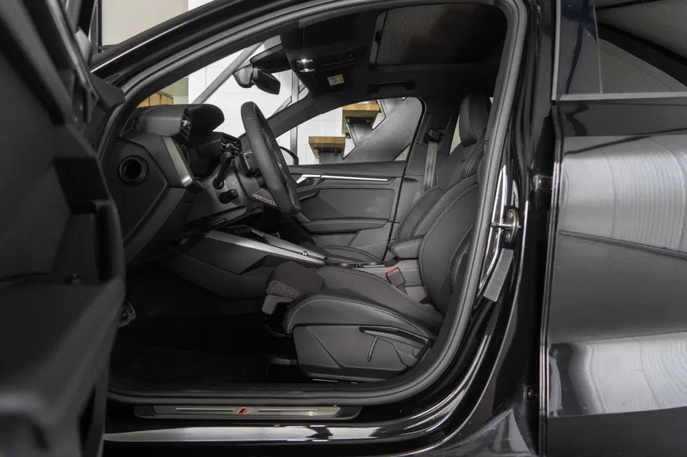 Audi A3 40 TFSI e S-line uit 2021, foto 6