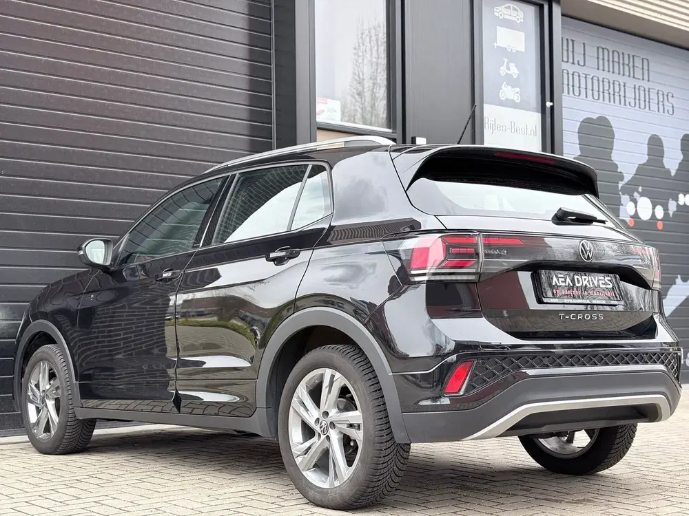 Volkswagen T-Cross 1.0 TSI R-Line 1e eigenaar uit 2024, foto 4