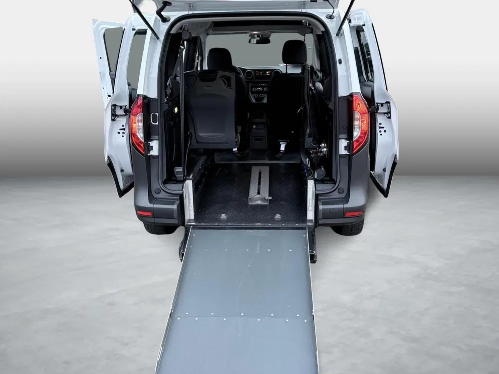 Mercedes-Benz Citan 113 L1 benzine Rolstoelauto uit 2024, foto 3