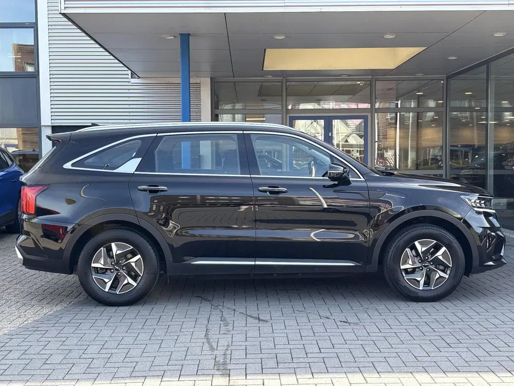 Kia Sorento 1.6 T-GDI Hybrid 2WD DynamicLine 7p. HEV uit 2022, foto 4