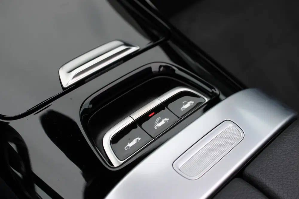 Mercedes-Benz CLE 200 AMG Cabrio Burmester uit 2024, foto 11