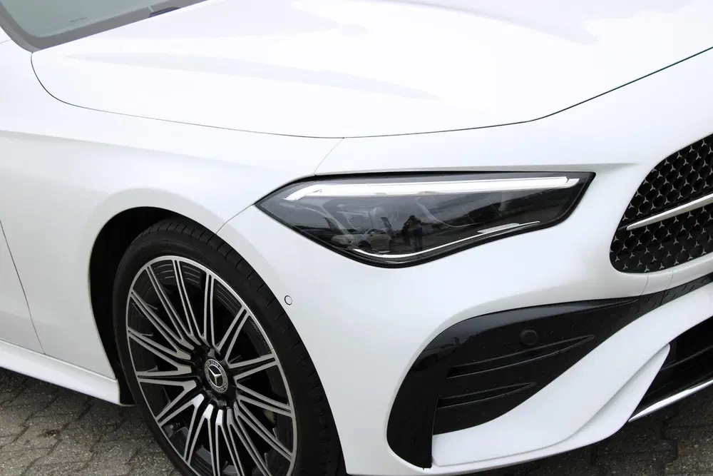 Mercedes-Benz CLE 200 AMG Cabrio Burmester uit 2024, foto 14