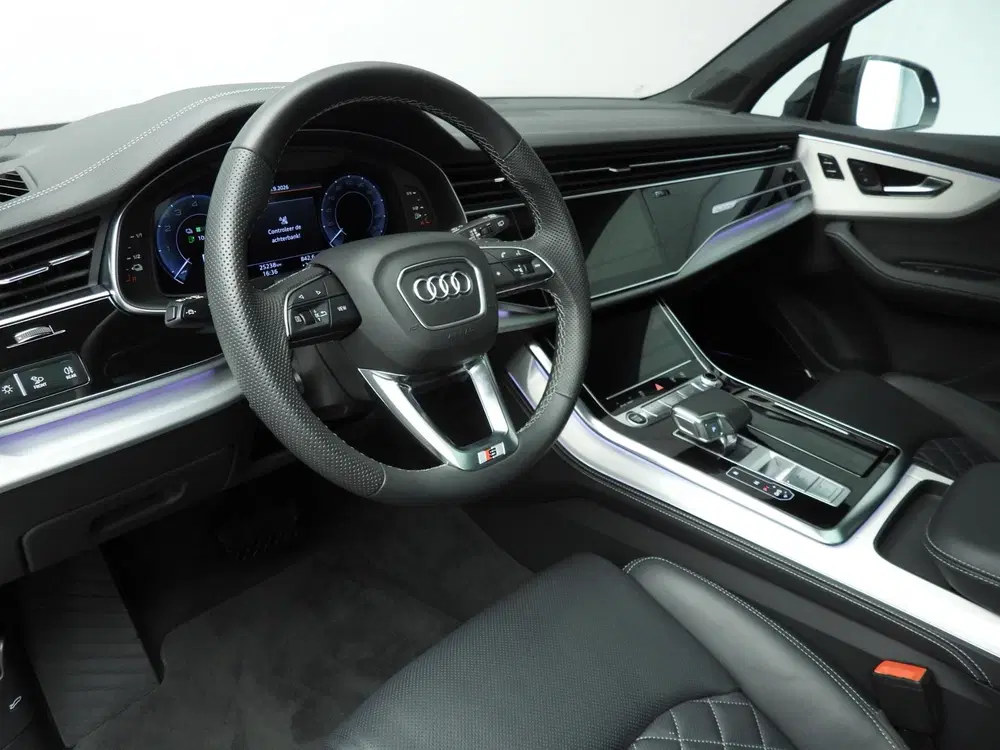 Audi Q7 55 TFSI e quattro Pro Line S uit 2024, foto 6