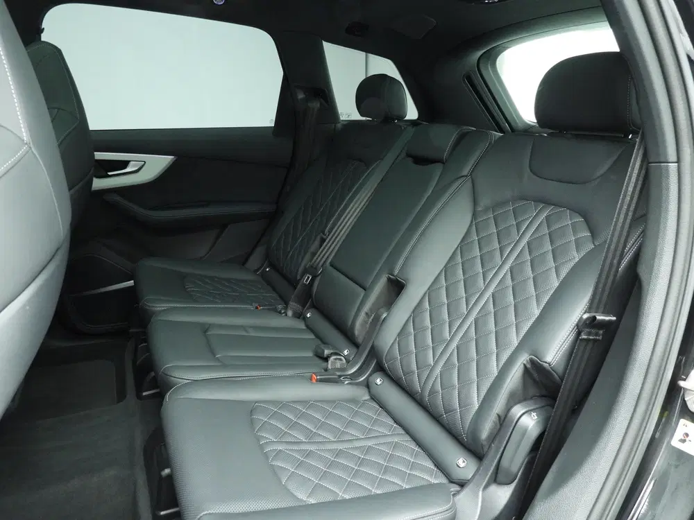 Audi Q7 55 TFSI e quattro Pro Line S uit 2024, foto 8