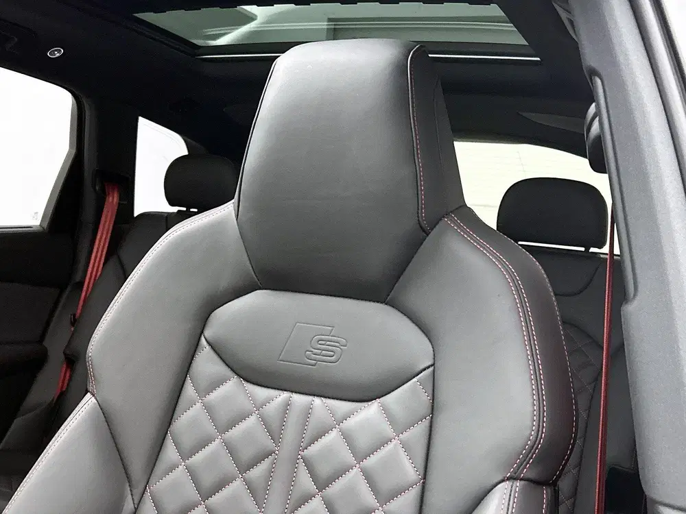 Audi Q7 60 TFSI e quattro Pro Line S Competition 4 uit 2025, foto 11