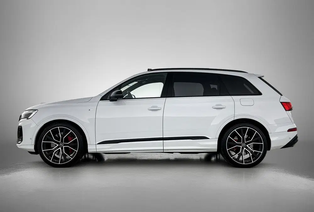 Audi Q7 60 TFSI e quattro Pro Line S Competition 4 uit 2025, foto 3