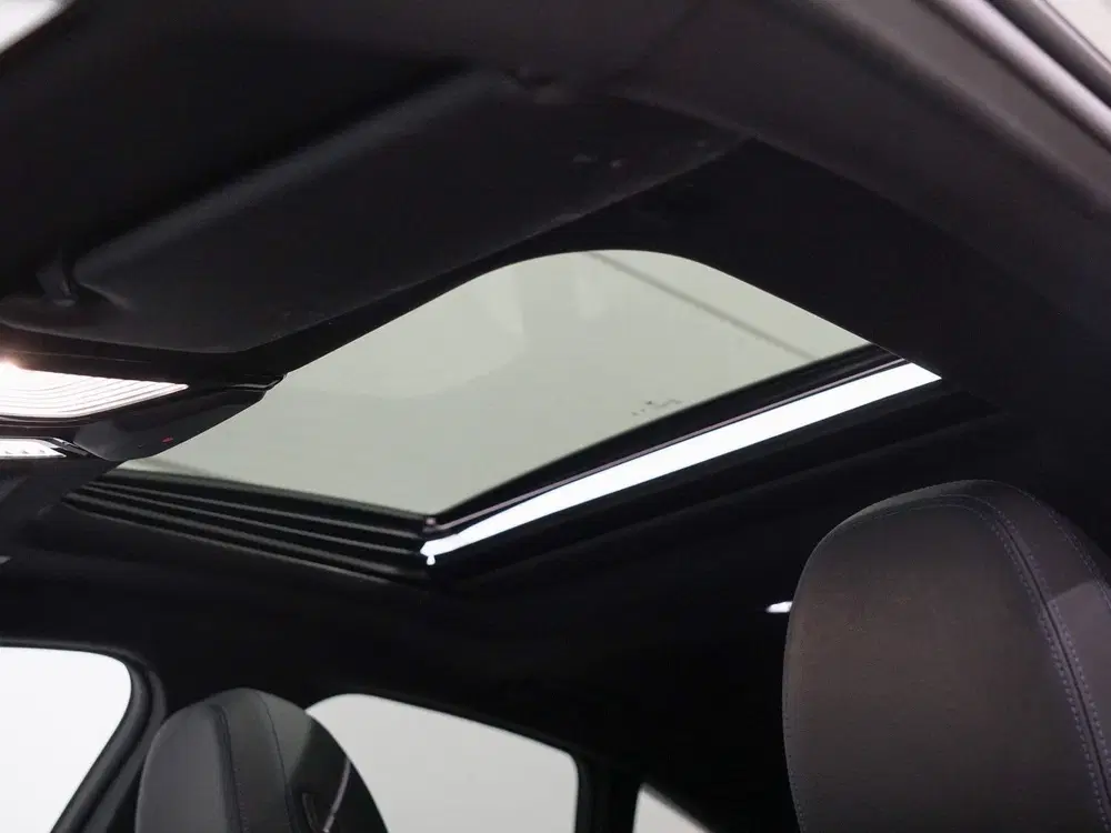 BMW i4 M50 Schuifdak uit 2024, foto 11