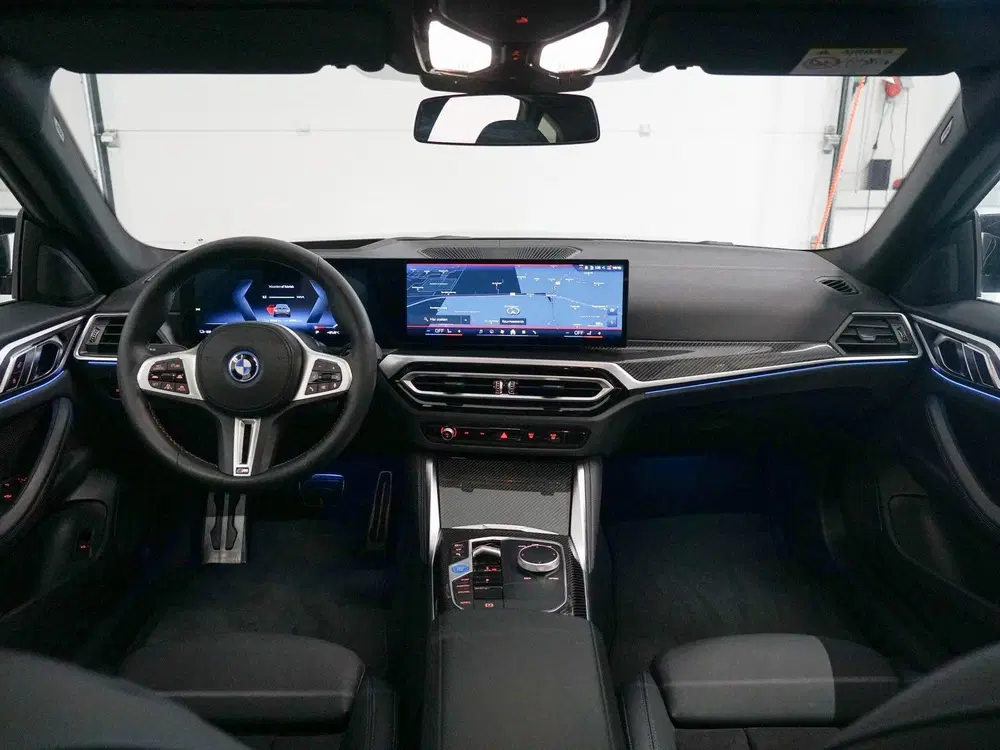 BMW i4 M50 Schuifdak uit 2024, foto 9