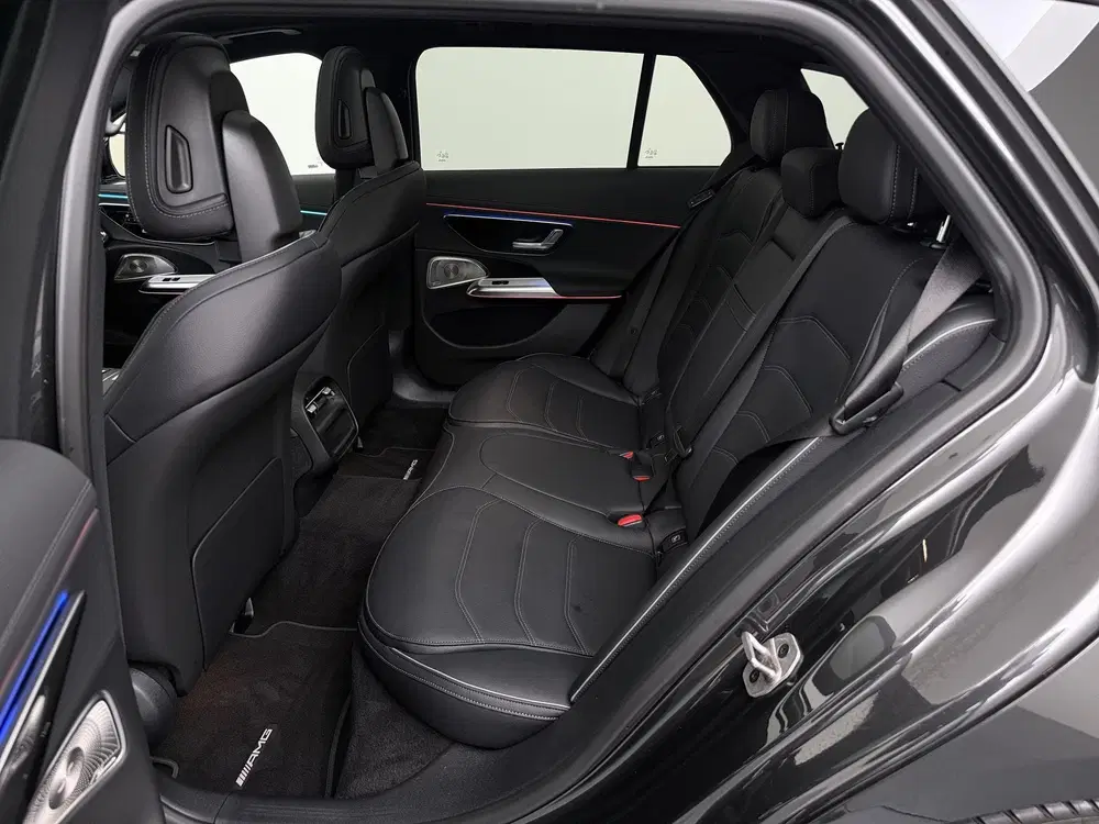 Mercedes-Benz E-Klasse 300e Sport Edition uit 2026, foto 11