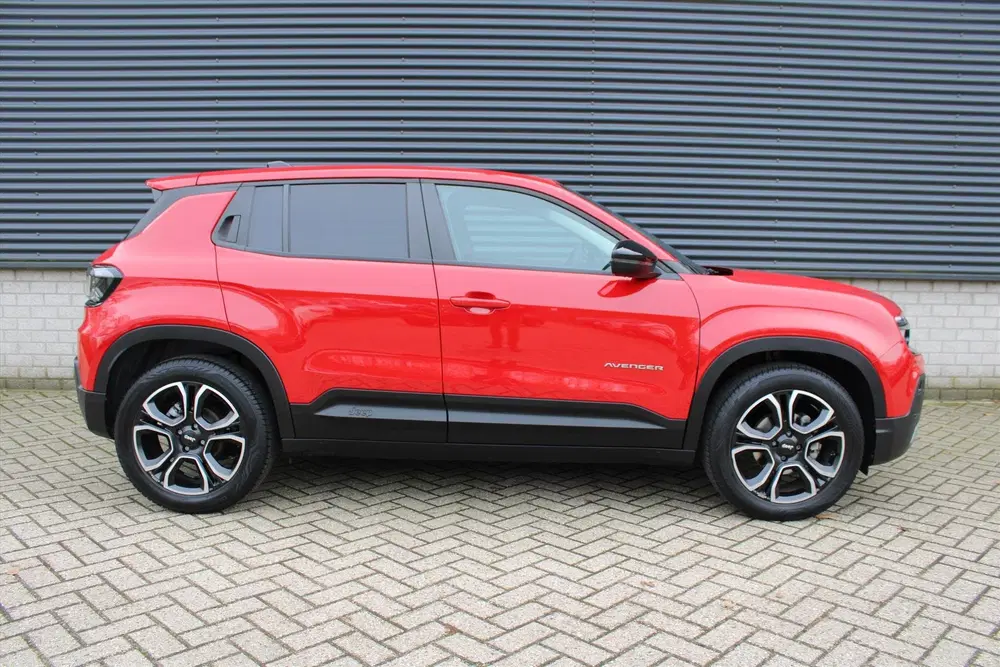 Jeep Avenger Altitude 100pk All-Seasonbanden I Adaptive uit 2024, foto 5