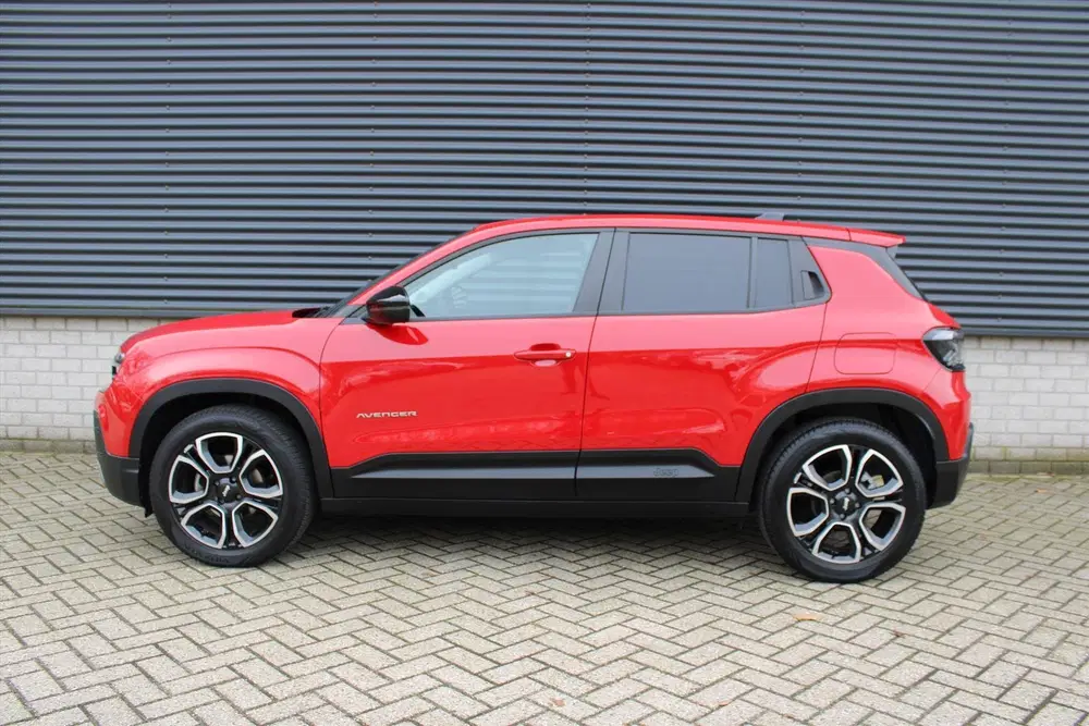 Jeep Avenger Altitude 100pk All-Seasonbanden I Adaptive uit 2024, foto 9