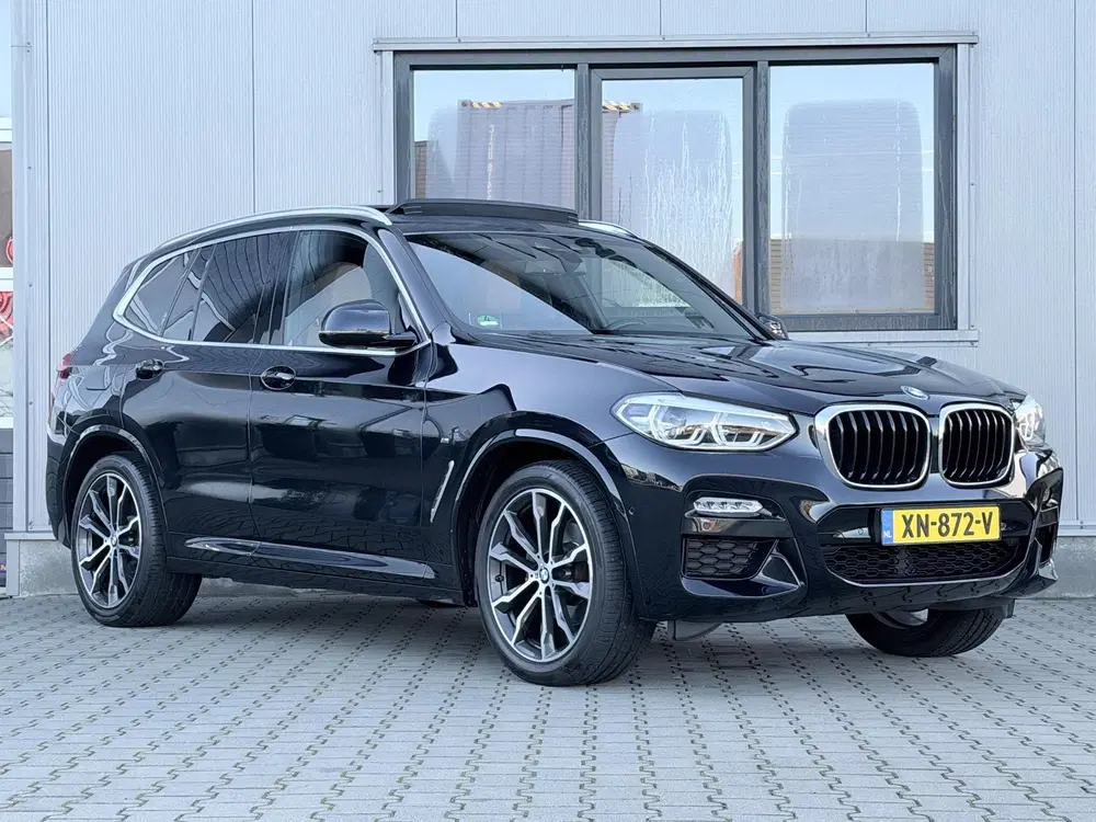 BMW X3 xDrive20i High Executive M sport uit 2019, foto 11