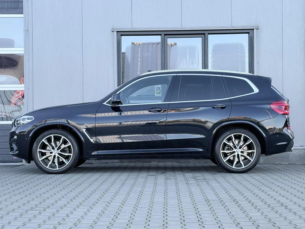 BMW X3 xDrive20i High Executive M sport uit 2019, foto 15