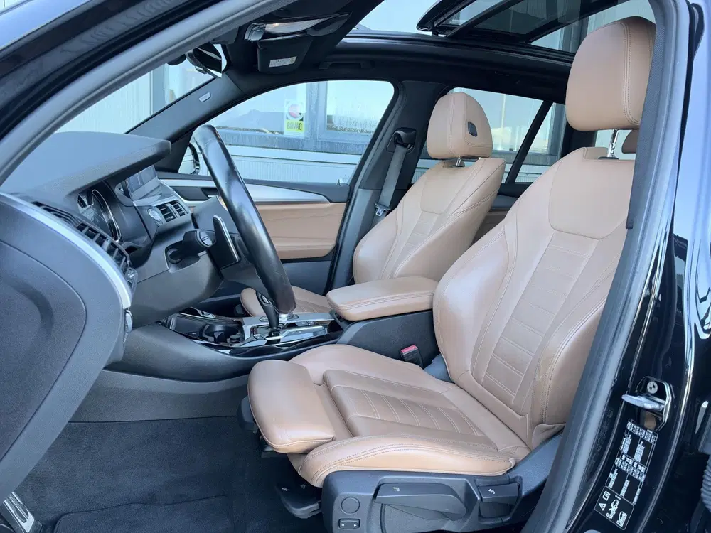 BMW X3 xDrive20i High Executive M sport uit 2019, foto 4