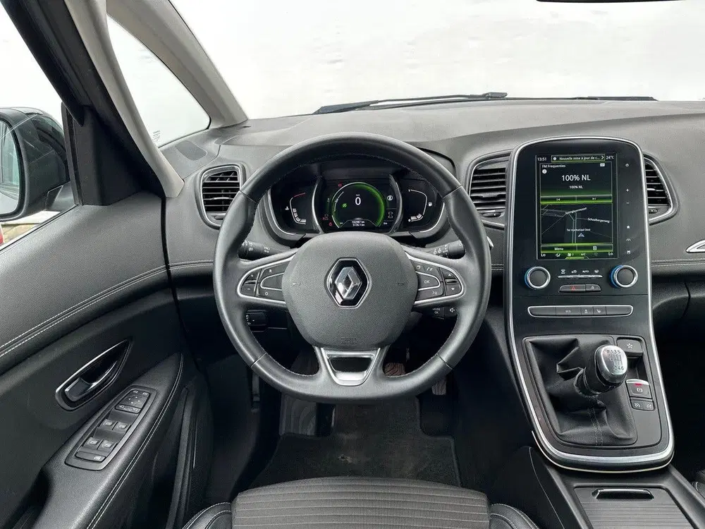 Renault Scenic Scénic 1.3 TCe Intens CAMERA uit 2019, foto 12