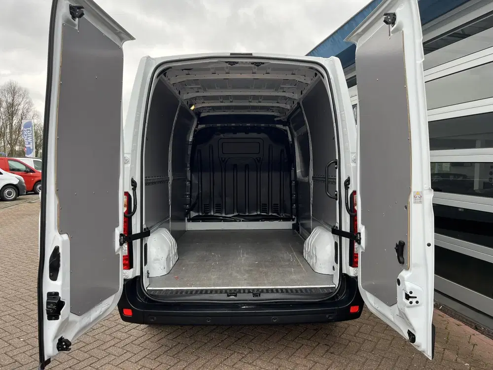 Renault Master T35 2.3 dCi 150 L2H2 Energy Euro 6 (bj 202 uit 2021, foto 15
