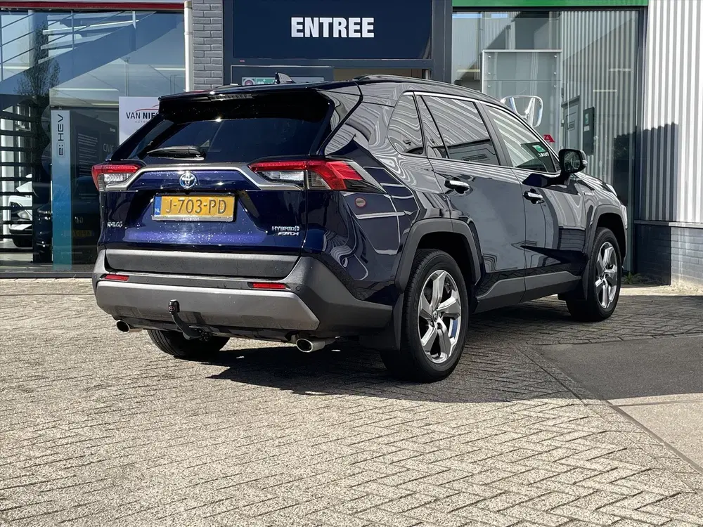 Toyota RAV 4 2.5 Hybrid AWD Executive uit 2020, foto 2
